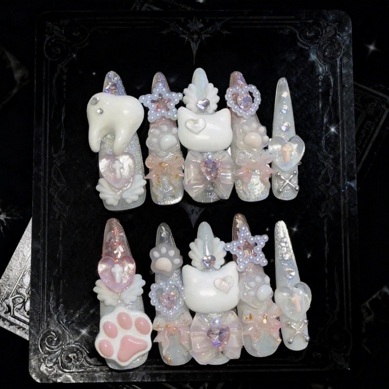 Cat Claw Bark - เล็บปลอมแบบกดติด 10 ชิ้น สีขาวหวาน 3 มิติ